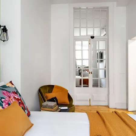Lel Madalena Lisboa